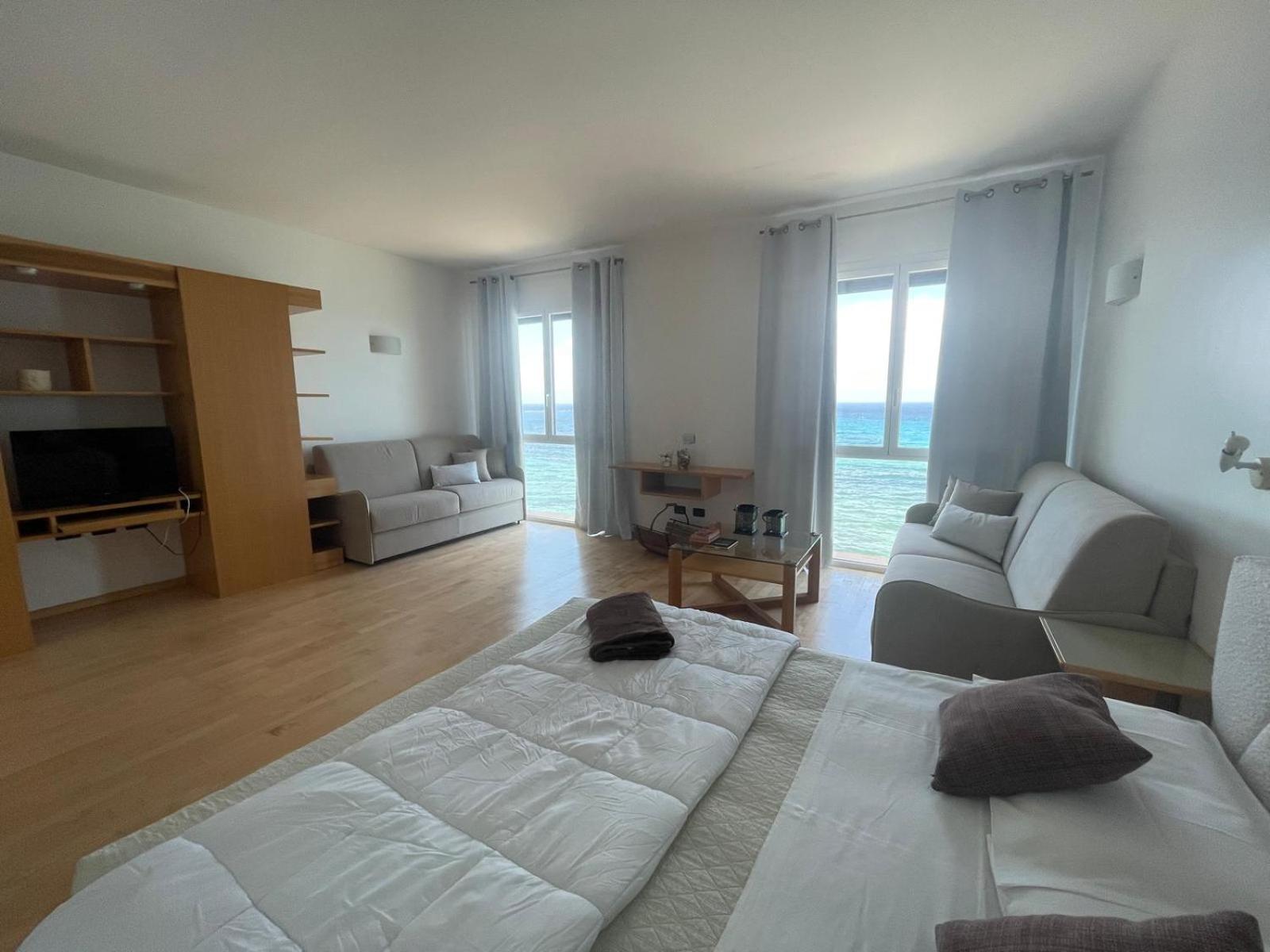 Garibaldi Sea Suites Trapani Esterno foto